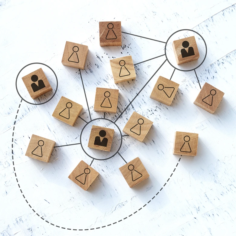cubos con iconos usuarios